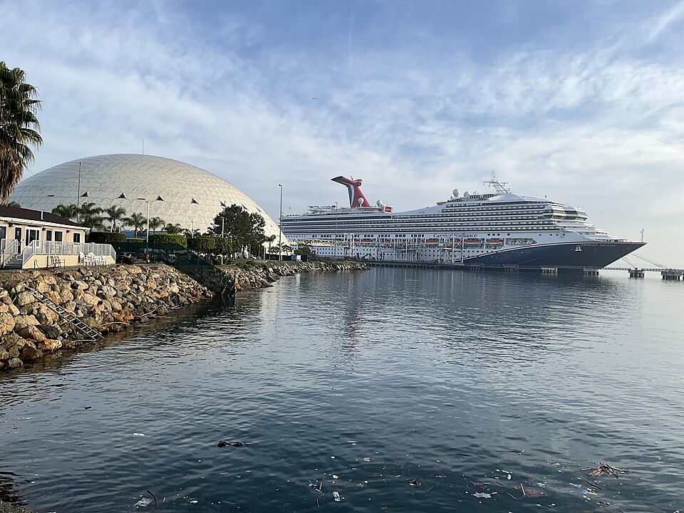 Carnival Radiance